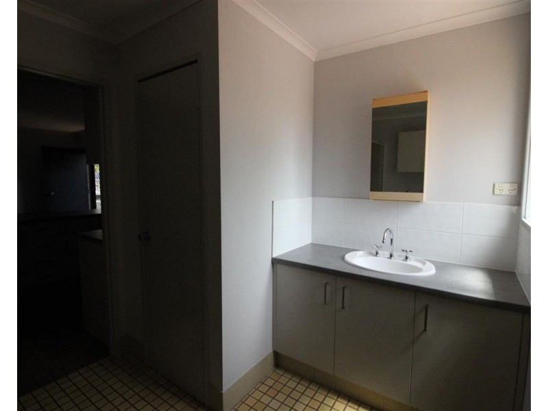 12A Captains Way, South Hedland WA 6722