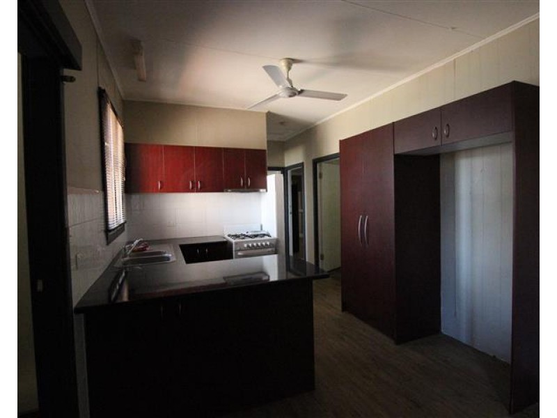 12 Draper Place, South Hedland WA 6722