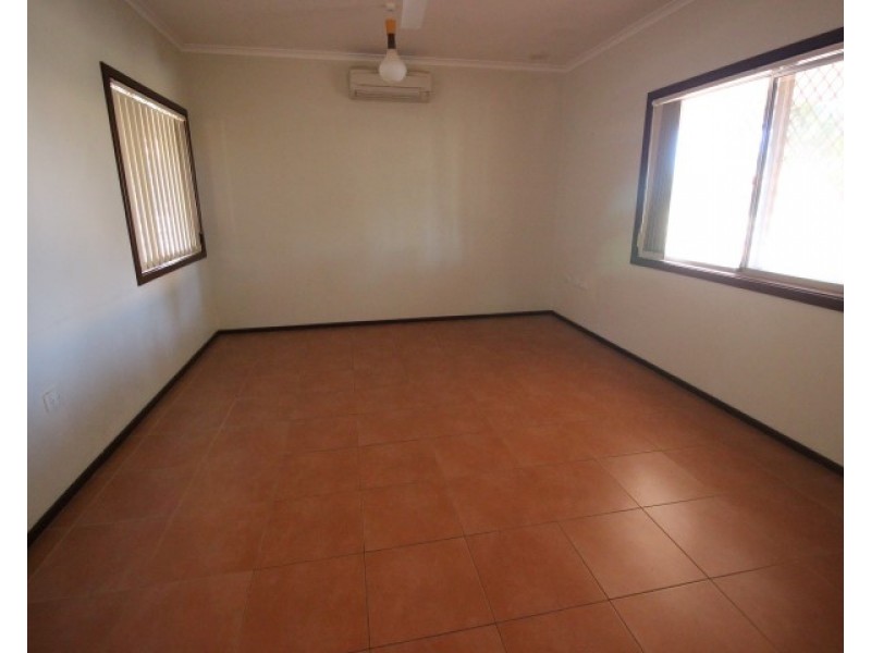 6 Egret Crescent, South Hedland WA 6722