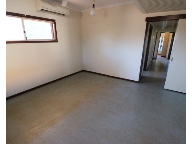 6 Jabiru Loop, South Hedland WA 6722