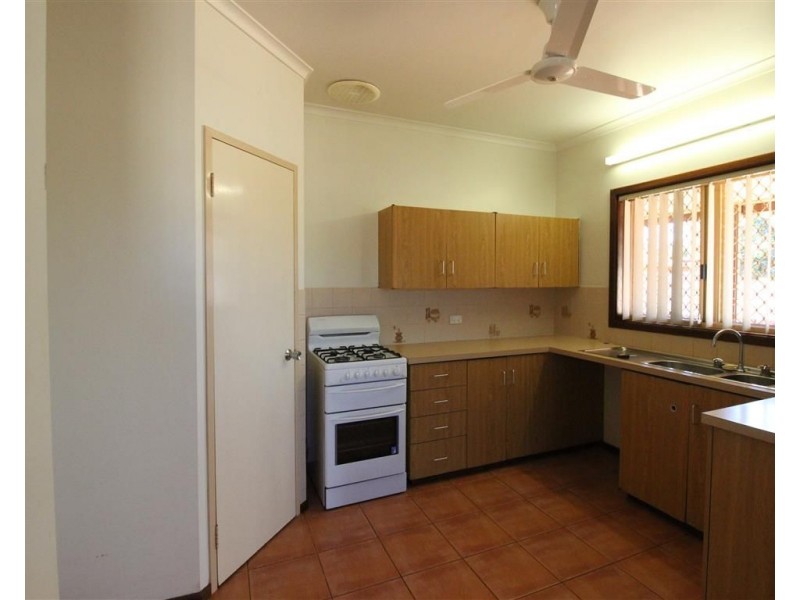 2 Egret Crescent, South Hedland WA 6722