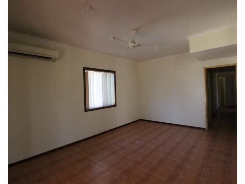 2 Egret Crescent, South Hedland WA 6722