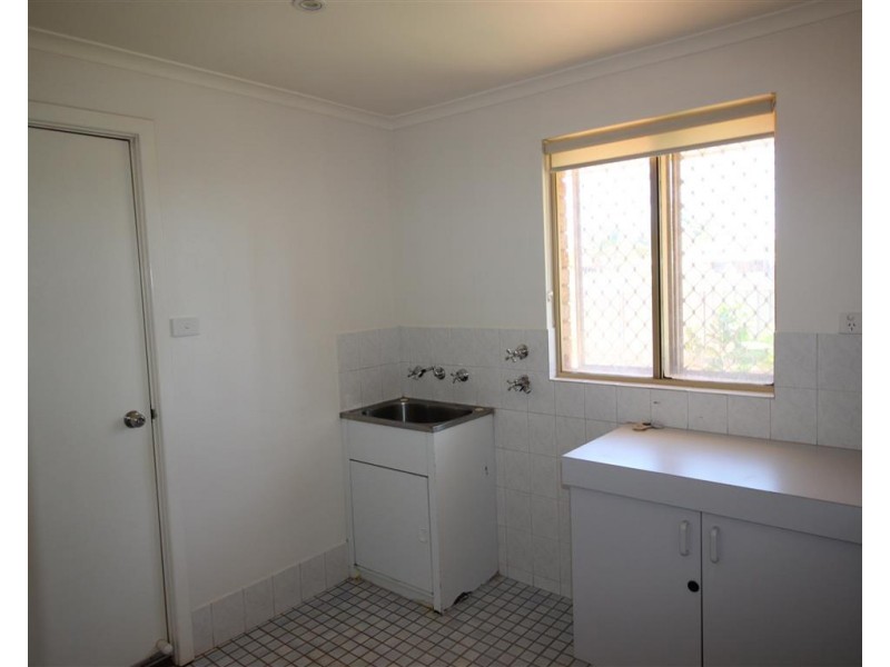 40 Etrema Loop, South Hedland WA 6722