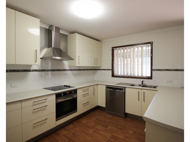 8 Skippers Loop, South Hedland WA 6722