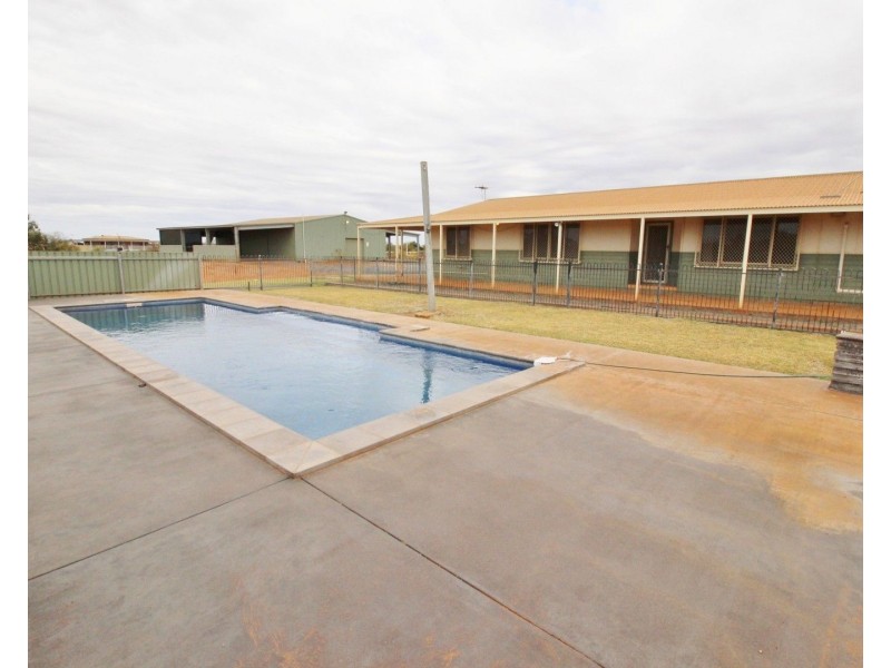 12 Greenfields Street, South Hedland WA 6722