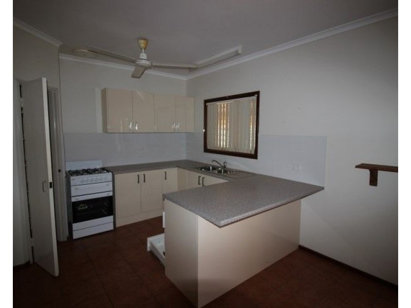 13 Spoonbill Crescent, South Hedland WA 6722
