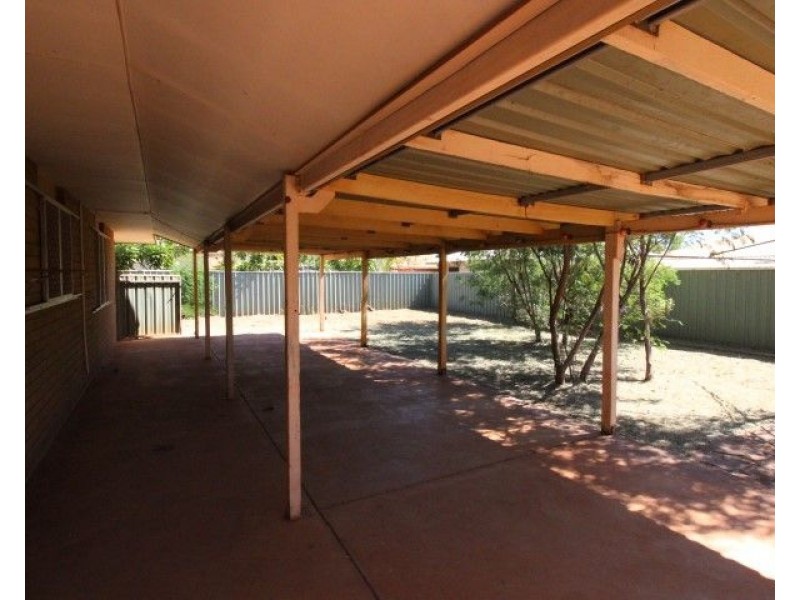 13 Spoonbill Crescent, South Hedland WA 6722