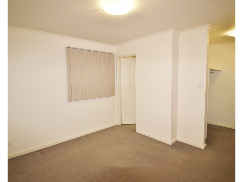 5/2 Phalarope Way, South Hedland WA 6722