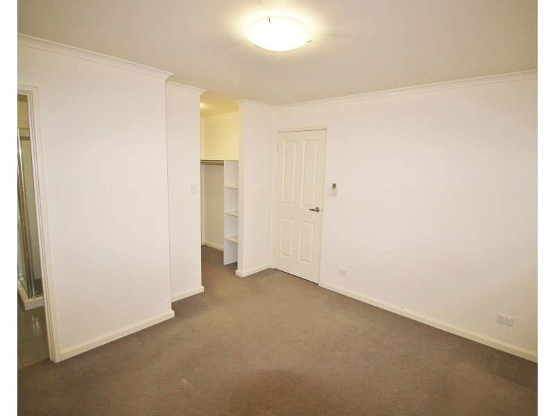 5/2 Phalarope Way, South Hedland WA 6722