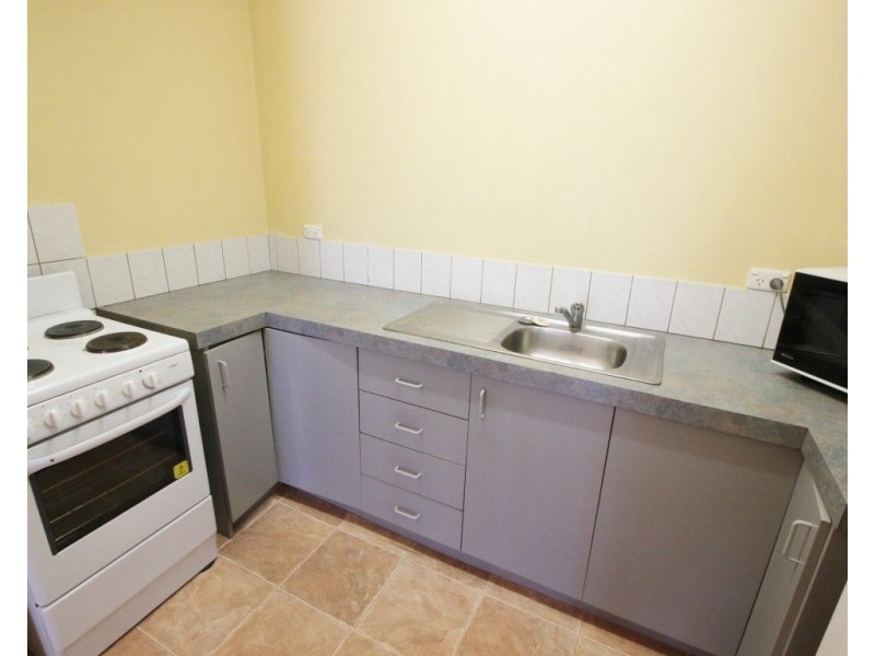 9/2 Scadden Road, South Hedland WA 6722