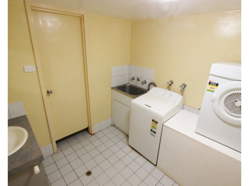 9/2 Scadden Road, South Hedland WA 6722