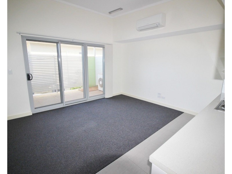 7/26 Somerset Crescent, South Hedland WA 6722