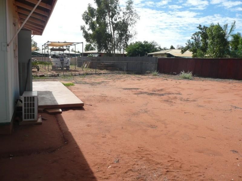 10 Weaver Place, South Hedland WA 6722
