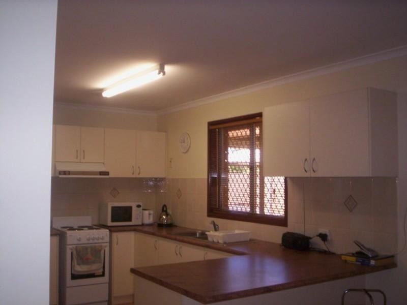 4 Yanderra Crescent, South Hedland WA 6722