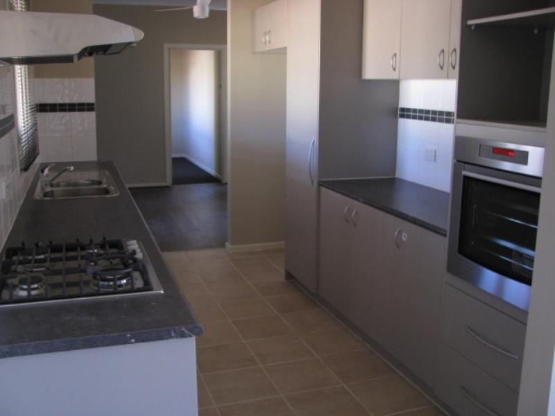 9 Draper Place, South Hedland WA 6722