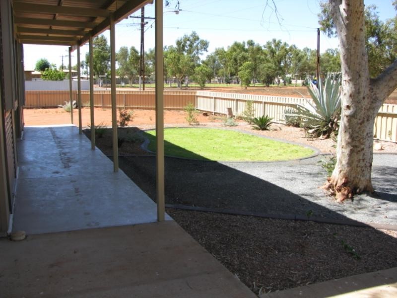 16 Hawkins Street, South Hedland WA 6722