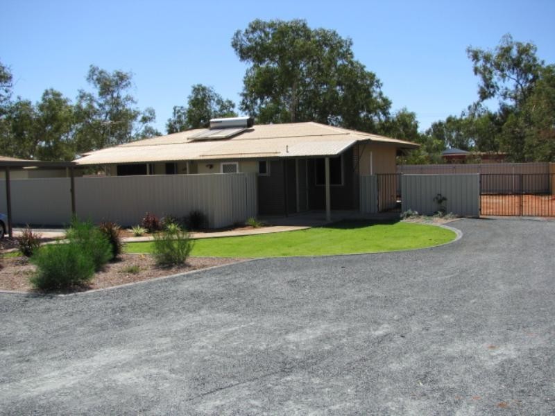 11 Smith Street, South Hedland WA 6722