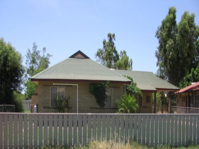 1 Egret Crescent, South Hedland WA 6722