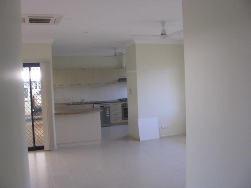 7 Phalarope Way, South Hedland WA 6722