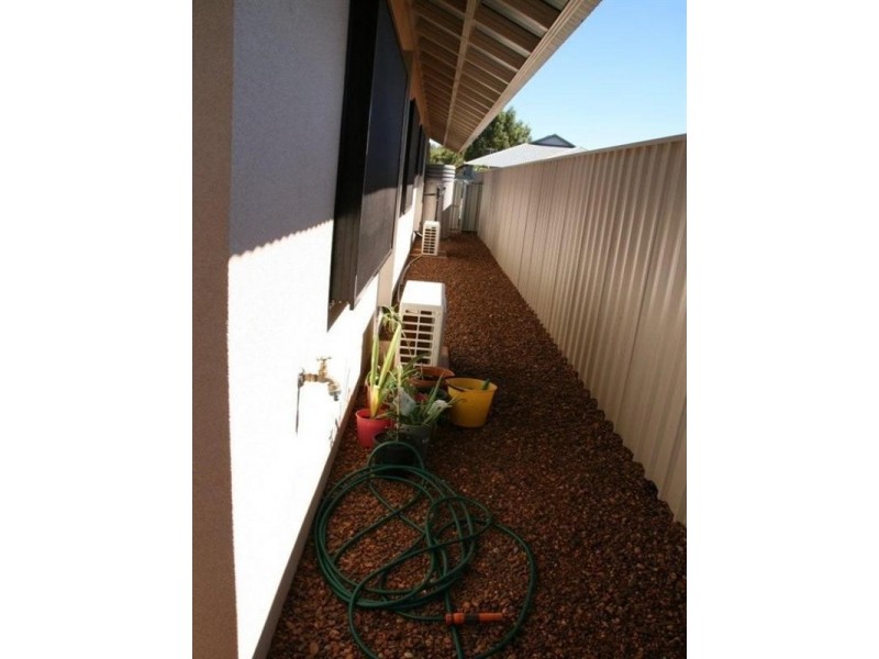 6 Eucalypt Way, South Hedland WA 6722