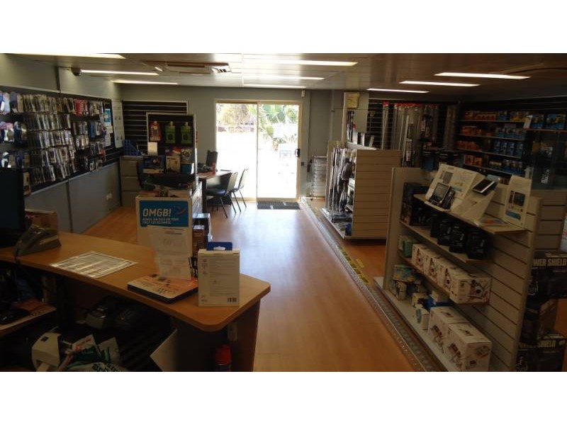 10 Schilliman Street, Wedgefield WA 6721