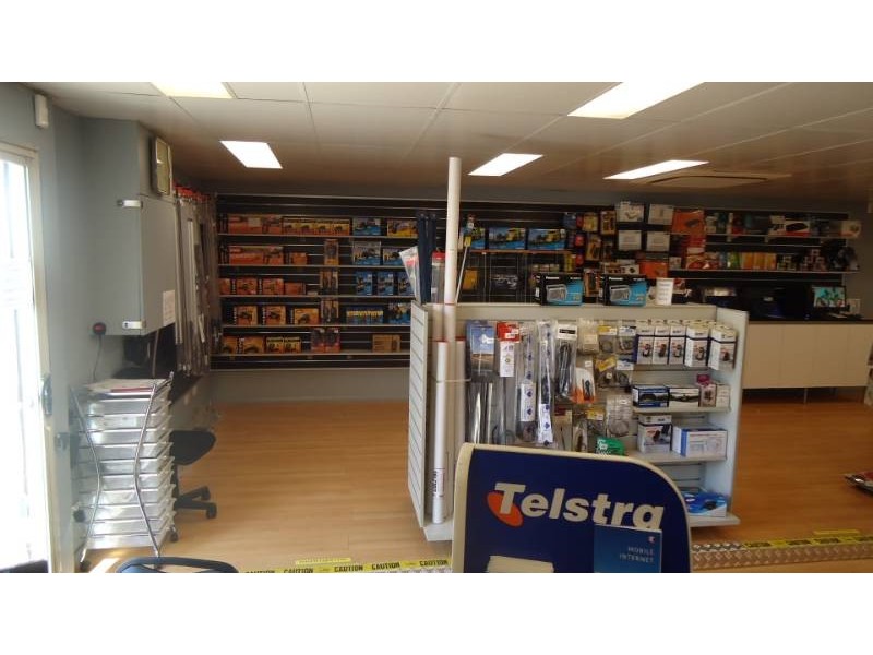 10 Schilliman Street, Wedgefield WA 6721