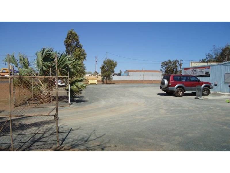 10 Schilliman Street, Wedgefield WA 6721