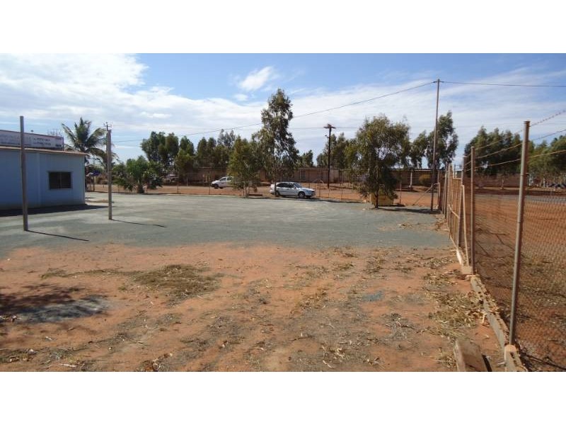 10 Schilliman Street, Wedgefield WA 6721