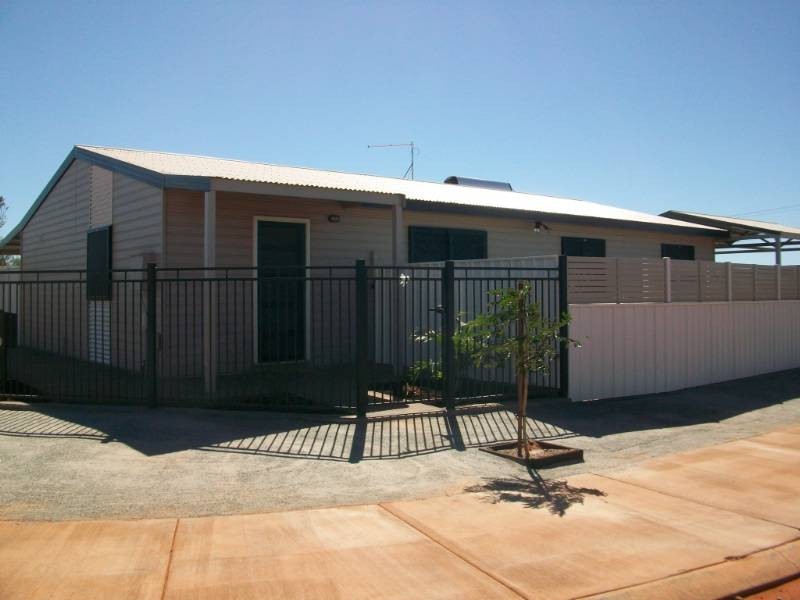 33 Fairlead Bend, South Hedland WA 6722