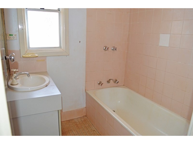 42 Roberts Street, South Hedland WA 6722