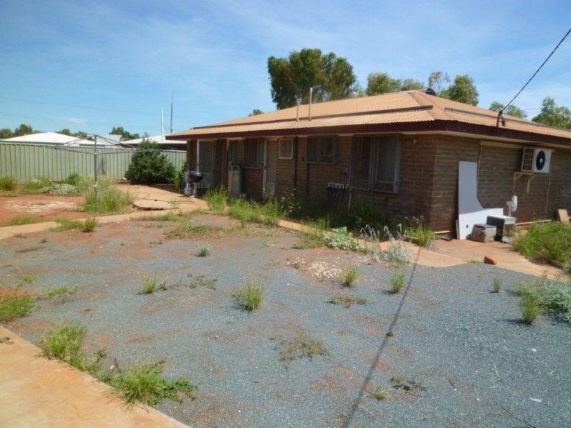 2 Banksia, South Hedland WA 6722