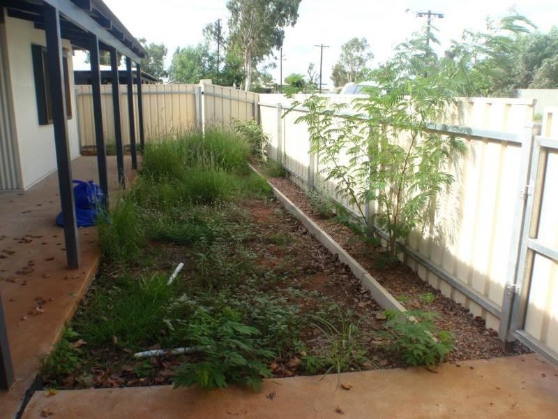 1/4 Reynolds Place, South Hedland WA 6722