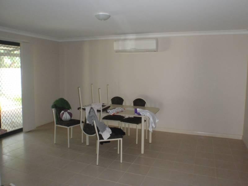 1/4 Reynolds Place, South Hedland WA 6722