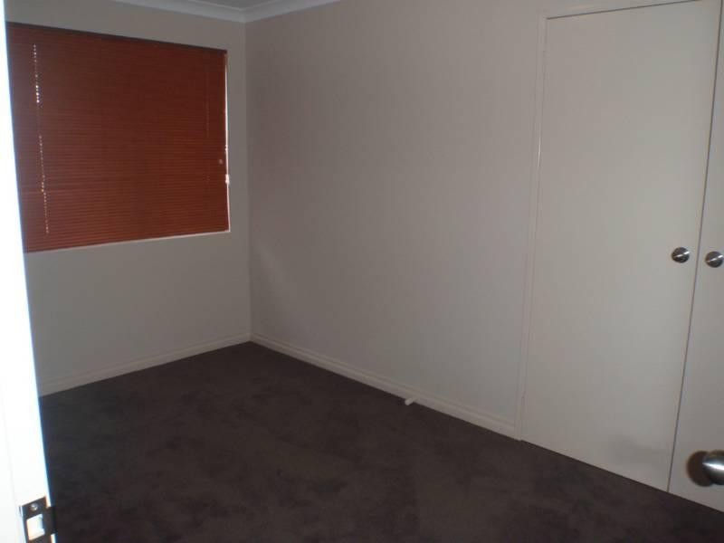 1/4 Reynolds Place, South Hedland WA 6722