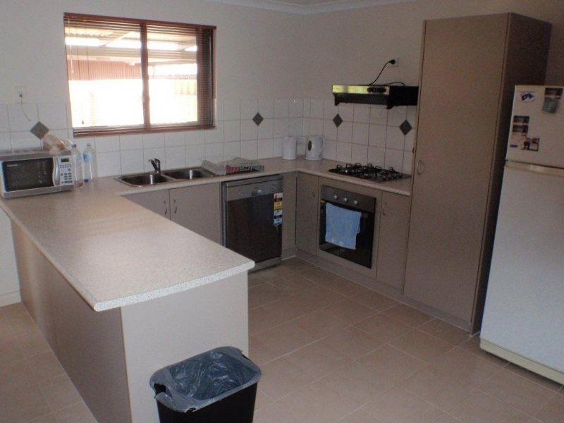 2/4 Reynolds Place, South Hedland WA 6722