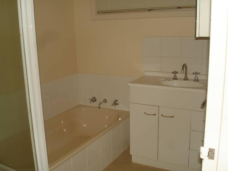 4 Kangaroo Place, South Hedland WA 6722