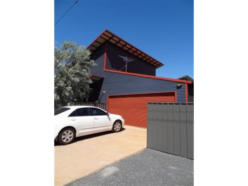 18D Somerset Crescent, South Hedland WA 6722