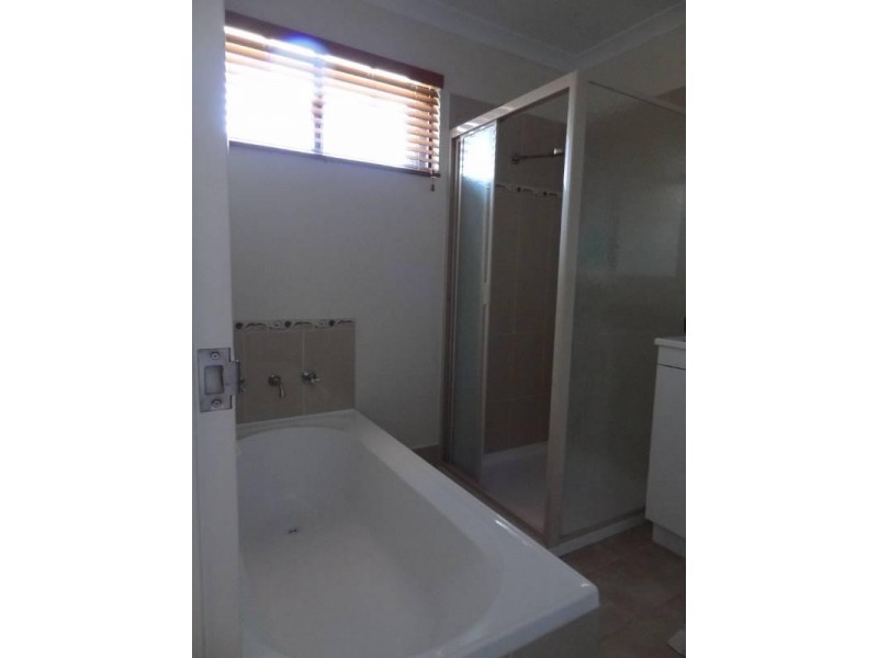 18D Somerset Crescent, South Hedland WA 6722