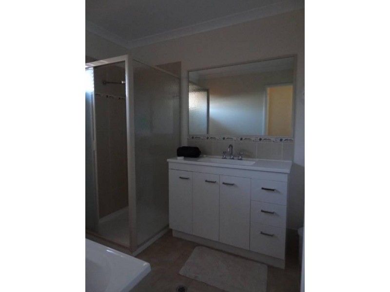 18D Somerset Crescent, South Hedland WA 6722