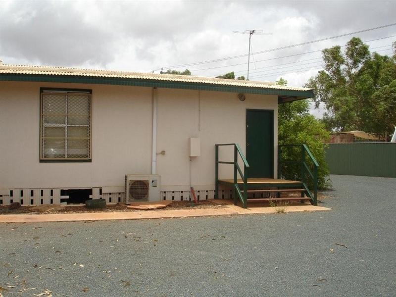 2 Pedlar Street, South Hedland WA 6722
