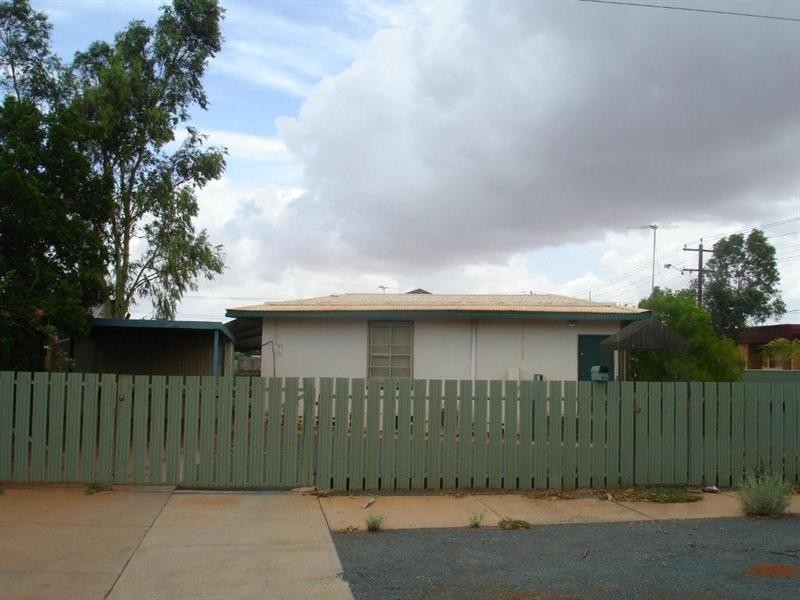 2 Pedlar Street, South Hedland WA 6722