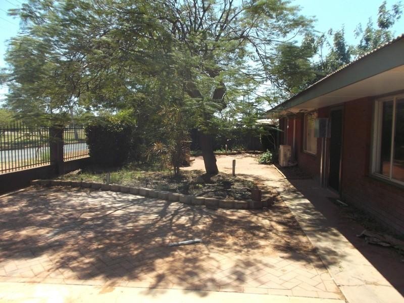 26 Roberts Street, South Hedland WA 6722