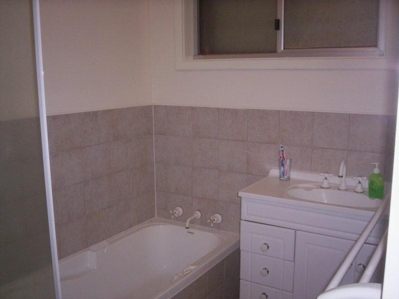 8 Kangaroo Place, South Hedland WA 6722