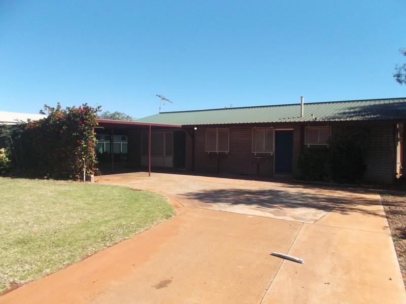 16 Draper Place, South Hedland WA 6722
