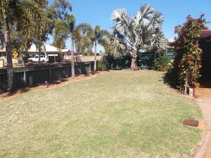 16 Draper Place, South Hedland WA 6722