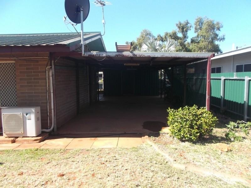 16 Draper Place, South Hedland WA 6722