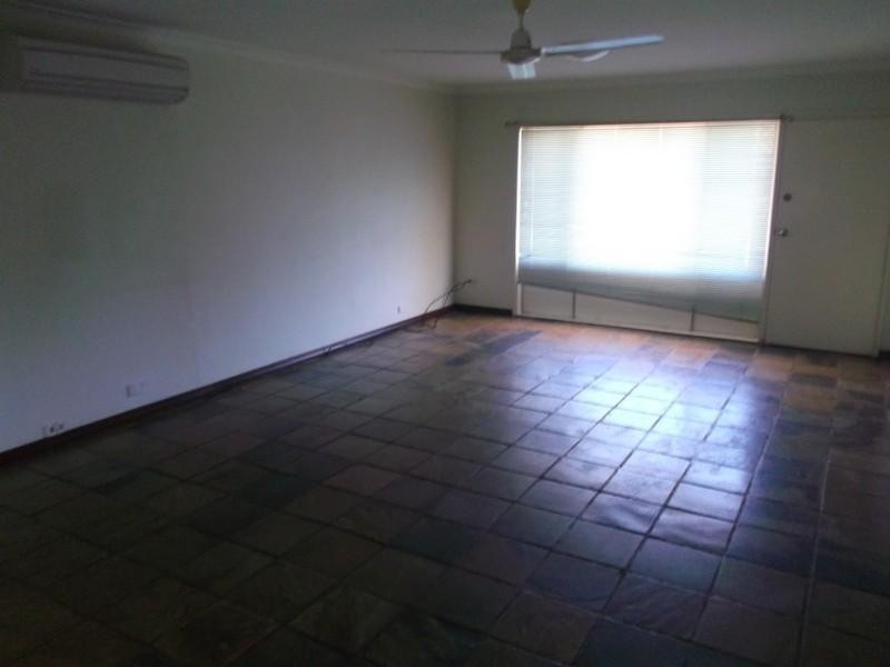 16 Draper Place, South Hedland WA 6722