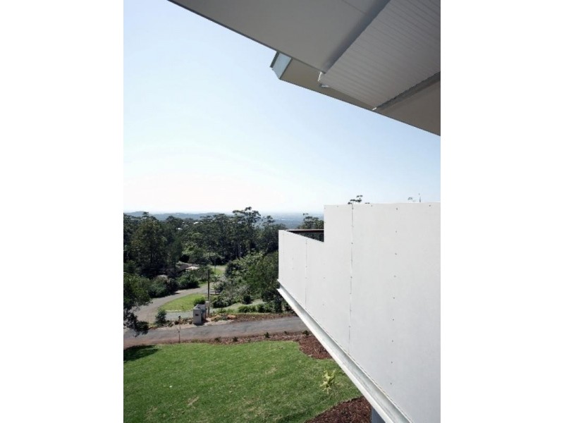 8 Areca Crt –  Eagle Heights, Tamborine Mountain QLD 4272