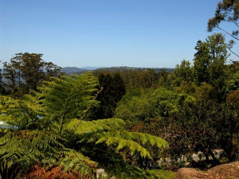 9 Central Ave – Serene Garden Outlook, Eagle Heights QLD 4271