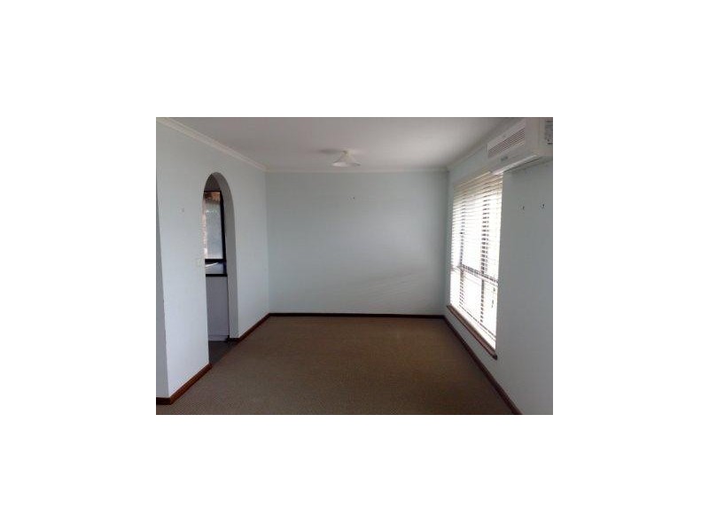 2 Clifftop Crescent, Hallett Cove SA 5158